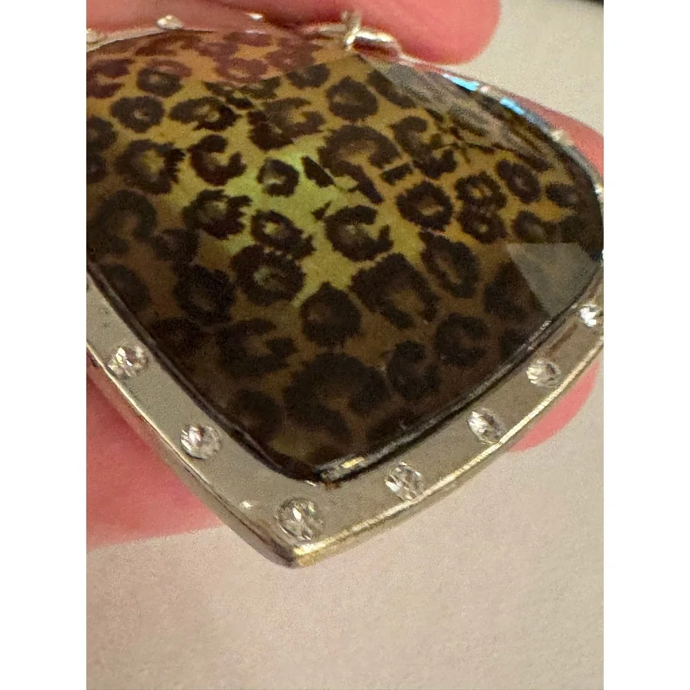 Leopard Print‎ Heart Keychain Silver Tone Rhinestone Accent Charm Key Ring